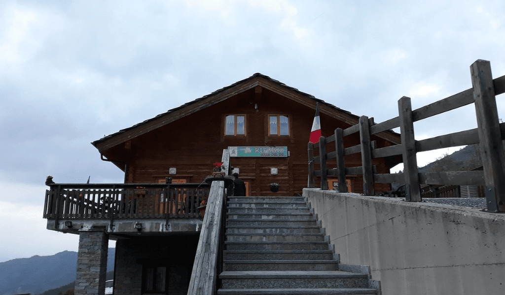 Rifugi Val di Susa Raggiungibili in Auto: Rifugio Colle del Lys