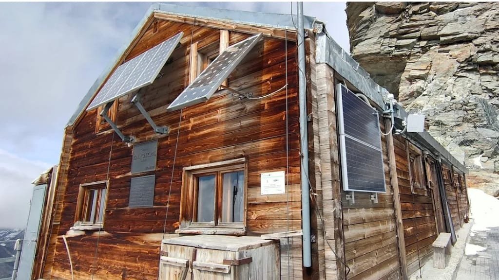 Rifugio Jean Antoine Carrel: La Storia del Cervino