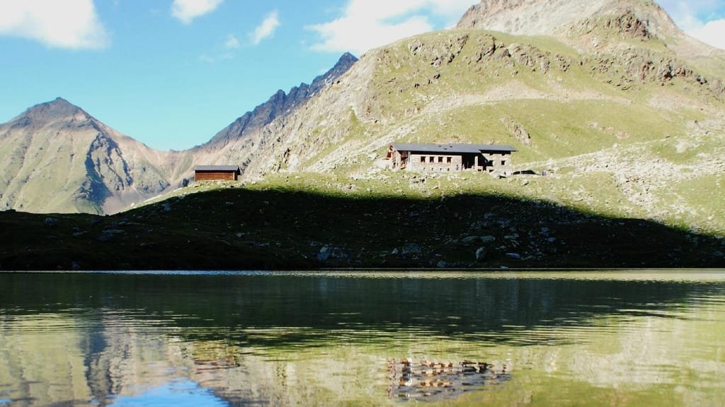 Rifugio Arbolle: Il Fascino della Montagna Autentica