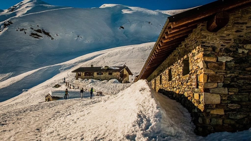 Rifugio Fontana: Un'Oasi di Pace nelle Valli Piemontesi