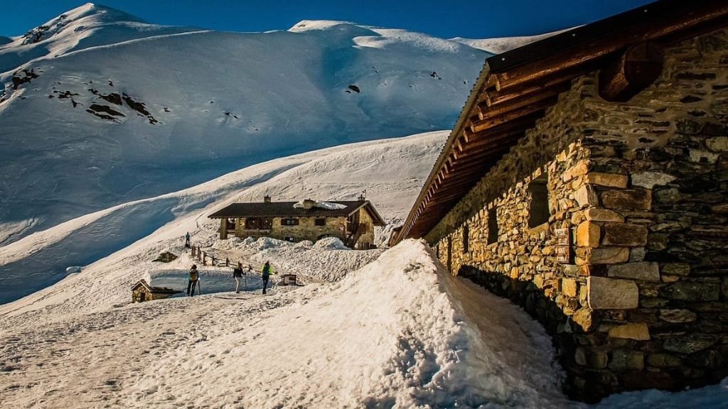 Rifugio Fontana Mura: Una Perla Nascosta Vicino a Coazze