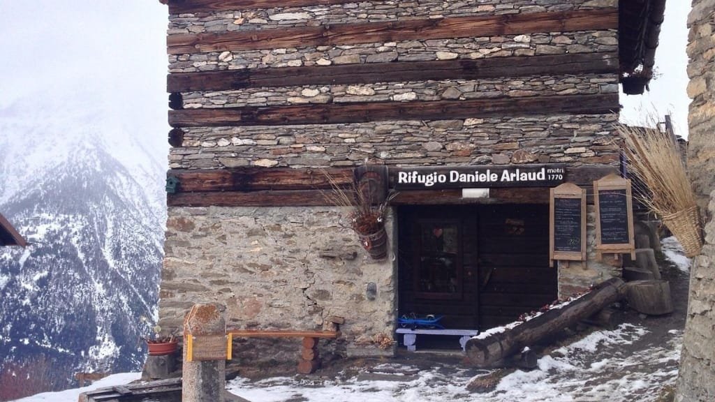 Rifugio Arlaud: Tradizione nel Gran Bosco di Salbertrand