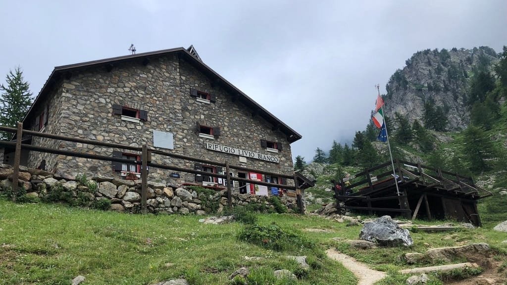 Rifugio Livio Bianco: Un Tributo all'Alpinismo Cuneese