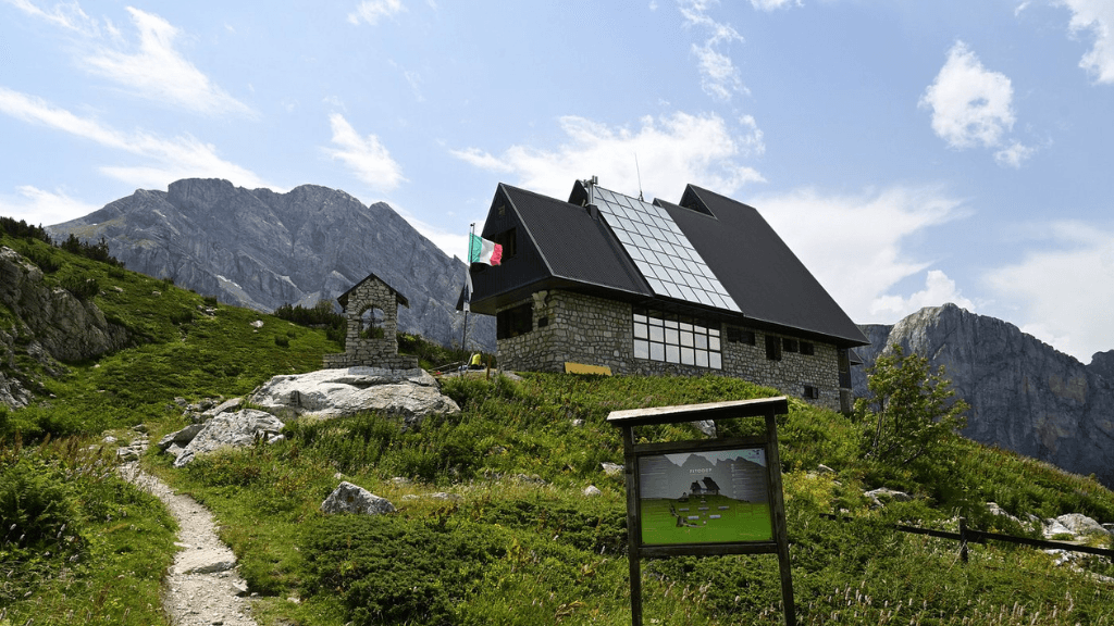 Rifugio Garelli Valle Pesio – La Tradizione Familiare in Montagna
